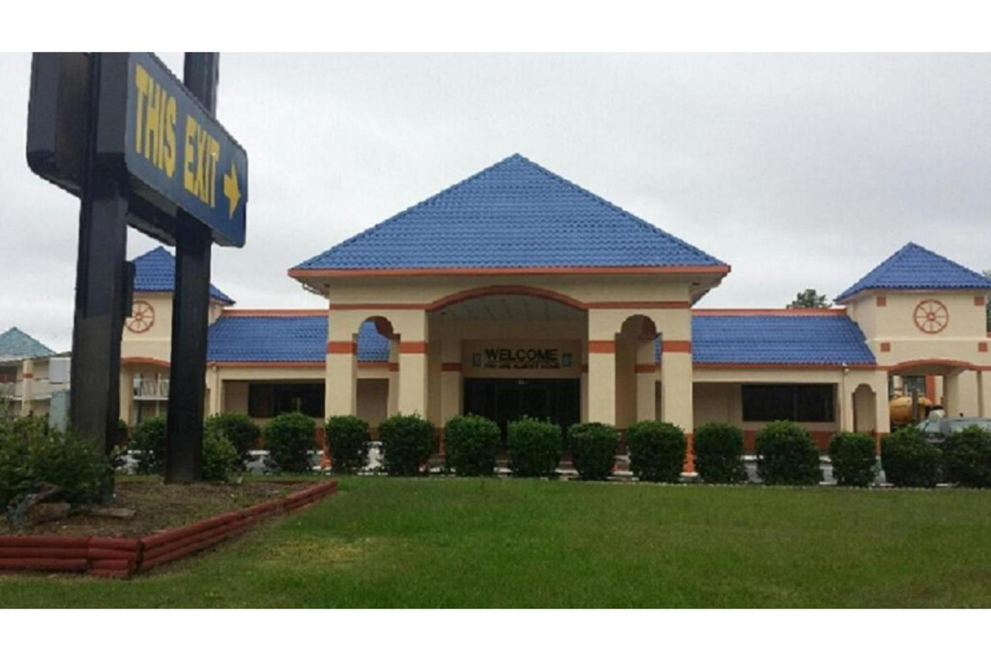 Oyo Hotel Greensboro East I 40 Екстер'єр фото