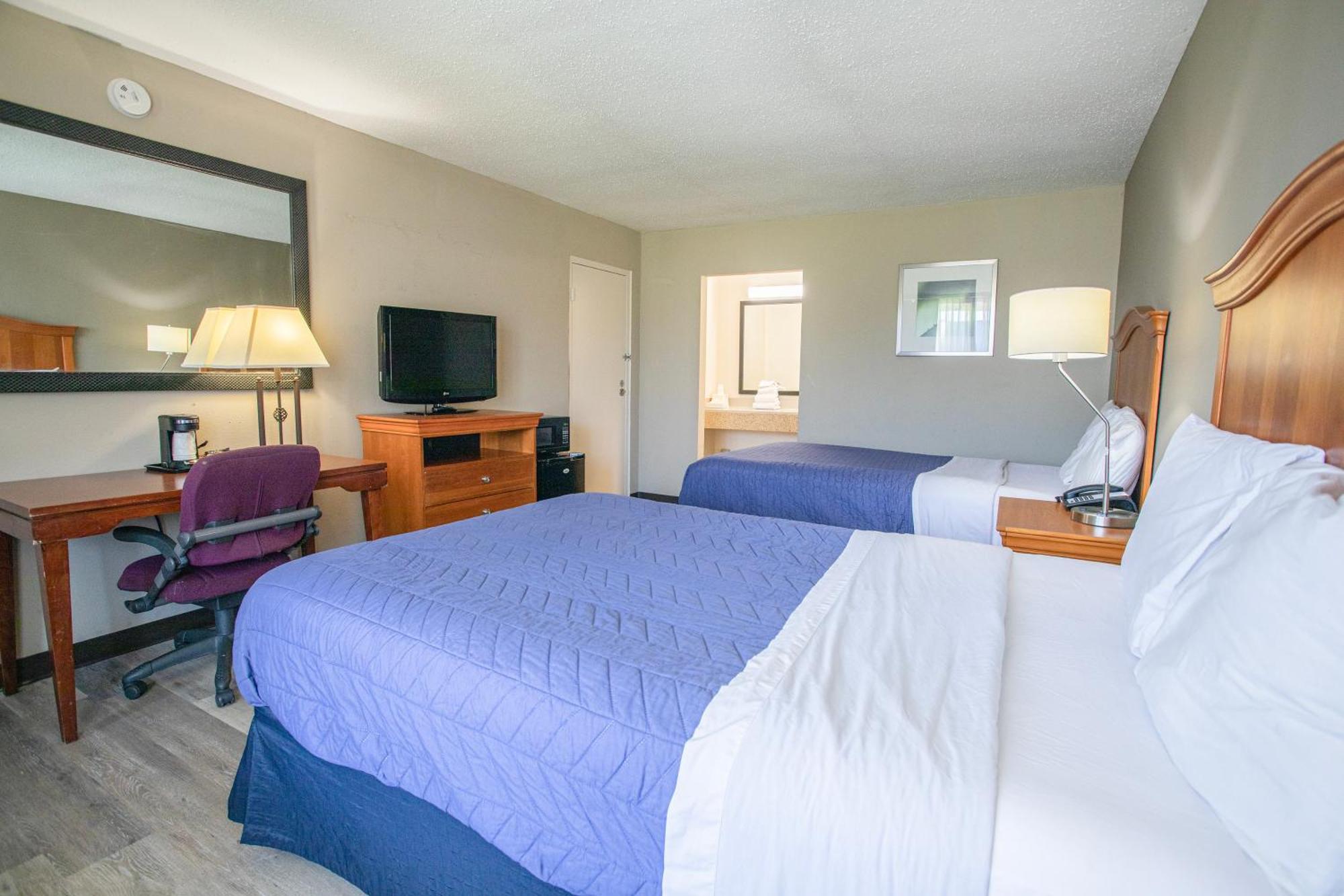 Oyo Hotel Greensboro East I 40 Екстер'єр фото