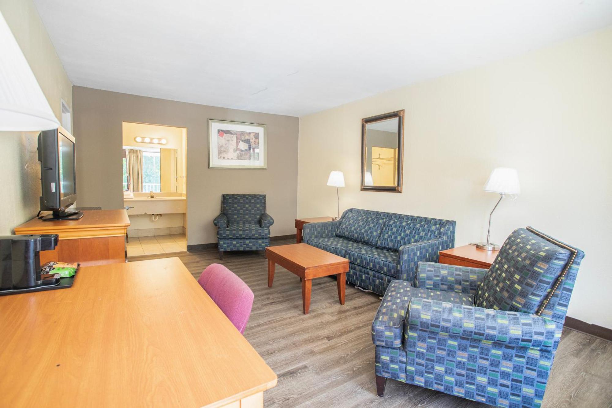 Oyo Hotel Greensboro East I 40 Екстер'єр фото