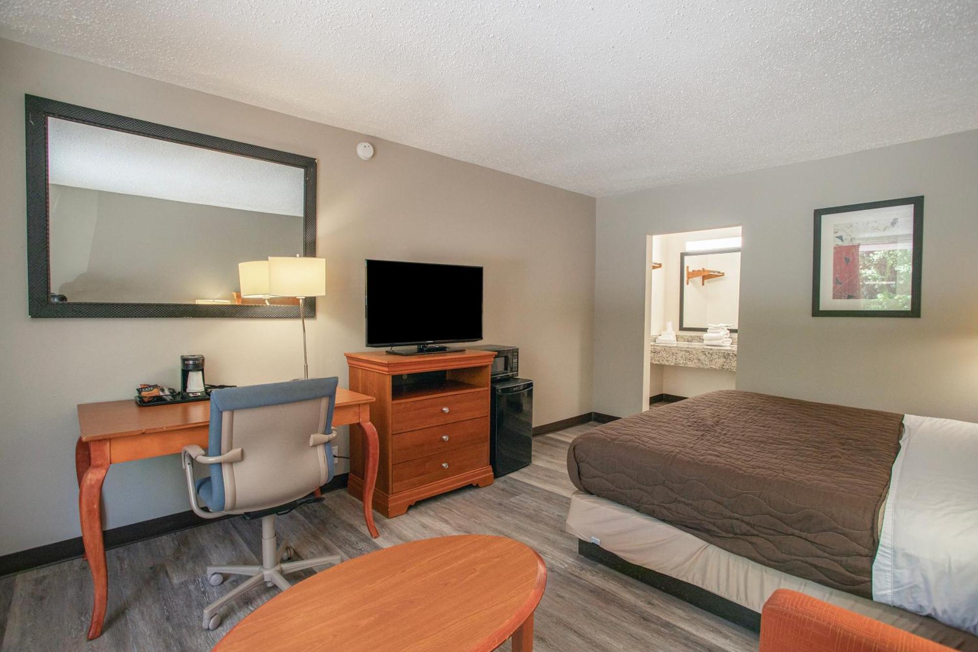 Oyo Hotel Greensboro East I 40 Екстер'єр фото