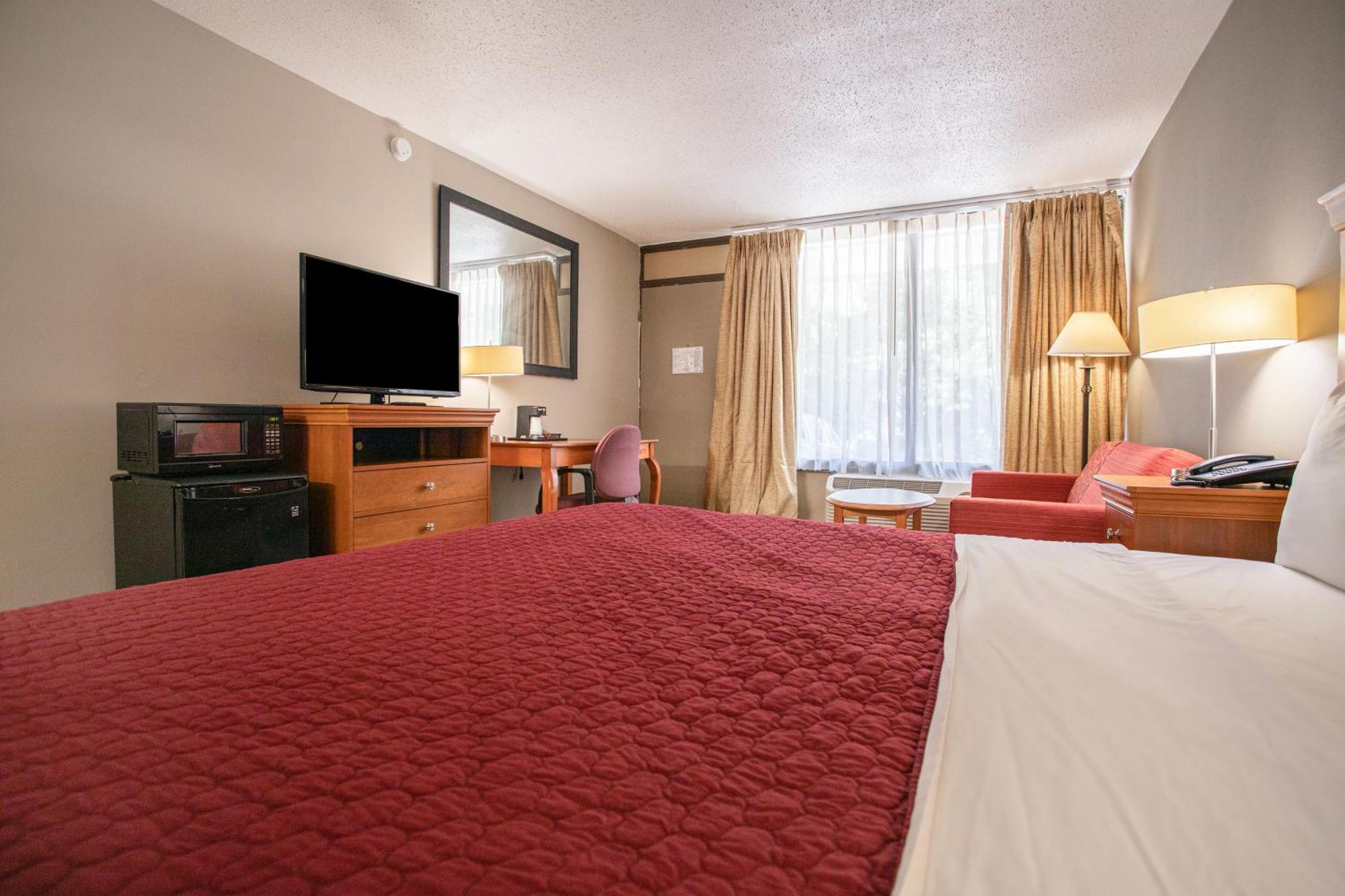 Oyo Hotel Greensboro East I 40 Екстер'єр фото