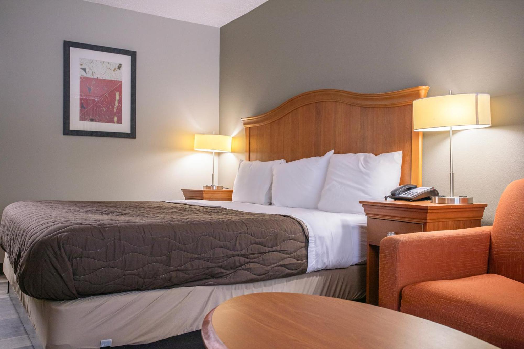Oyo Hotel Greensboro East I 40 Екстер'єр фото